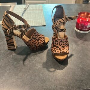 Gianni Bini Women’s Animal Print Platform Heels